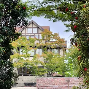 Cecil Bacon Manor Bed & Breakfast Seattle